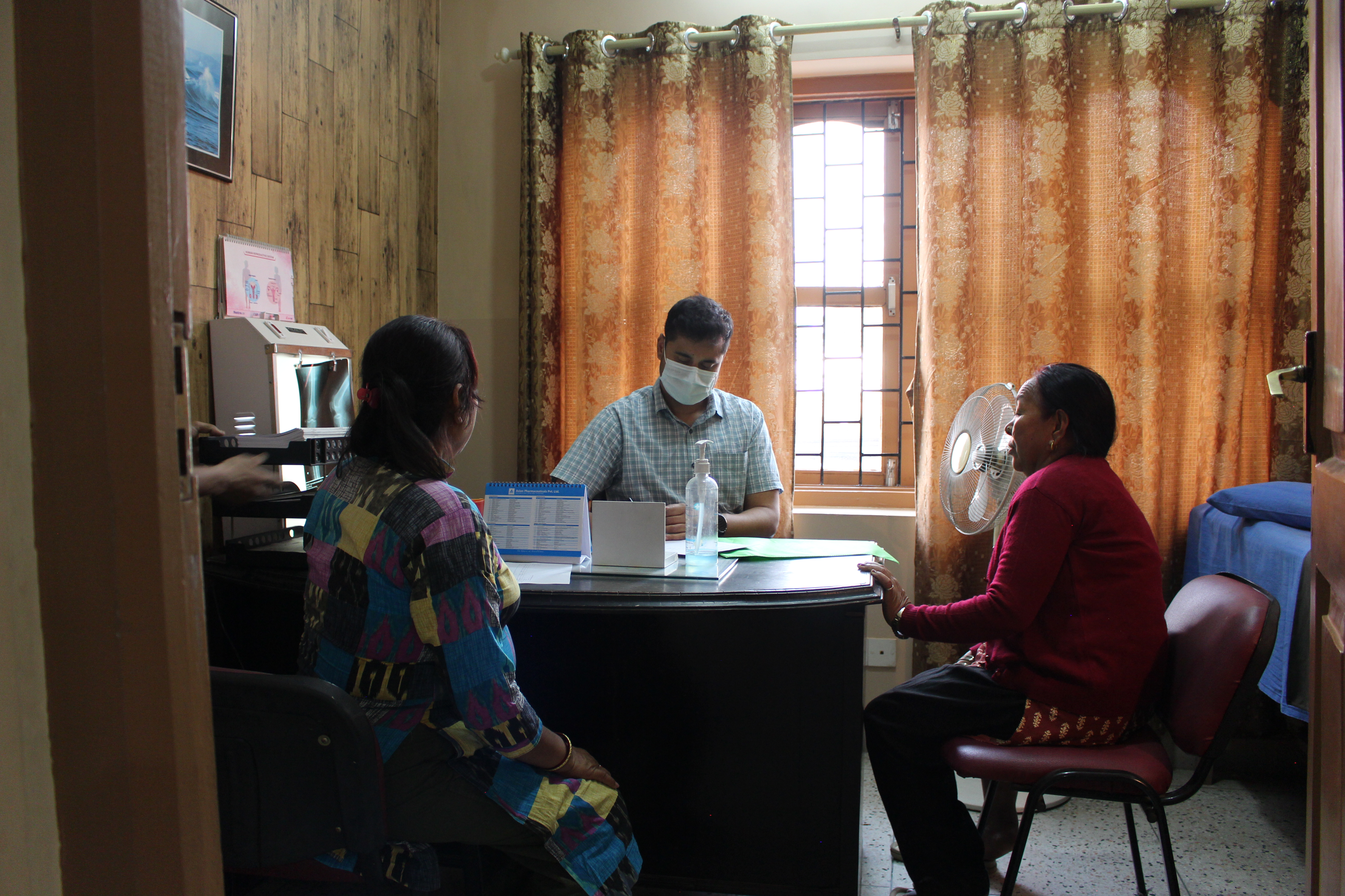 <p>With doctor at subhekta polyclinic</p>